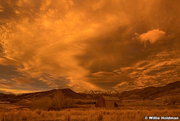 Timpanogos Tate Barn Sunrise 112717 224