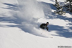 skierpowder22608 048