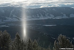 Pillar of light, sawtooths, 2024